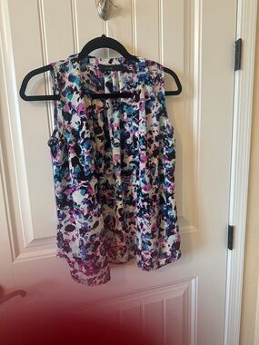 Apt. 9 Sleeveless Floral Abstract Print Top in White, Blue, Purple